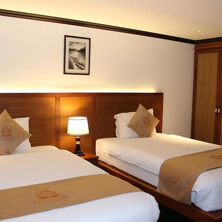 Lux Hotel Луанг Прабанг Екстериор снимка