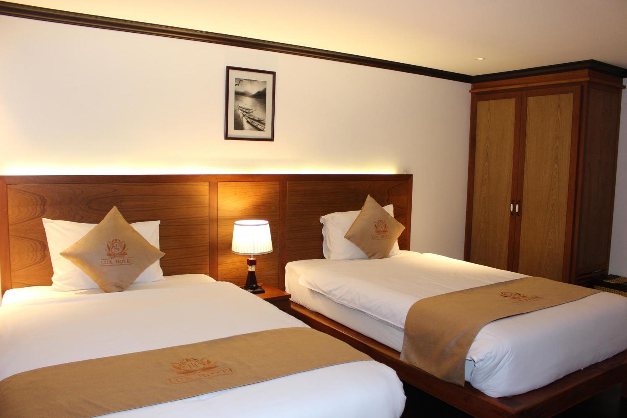 Lux Hotel Луанг Прабанг Екстериор снимка